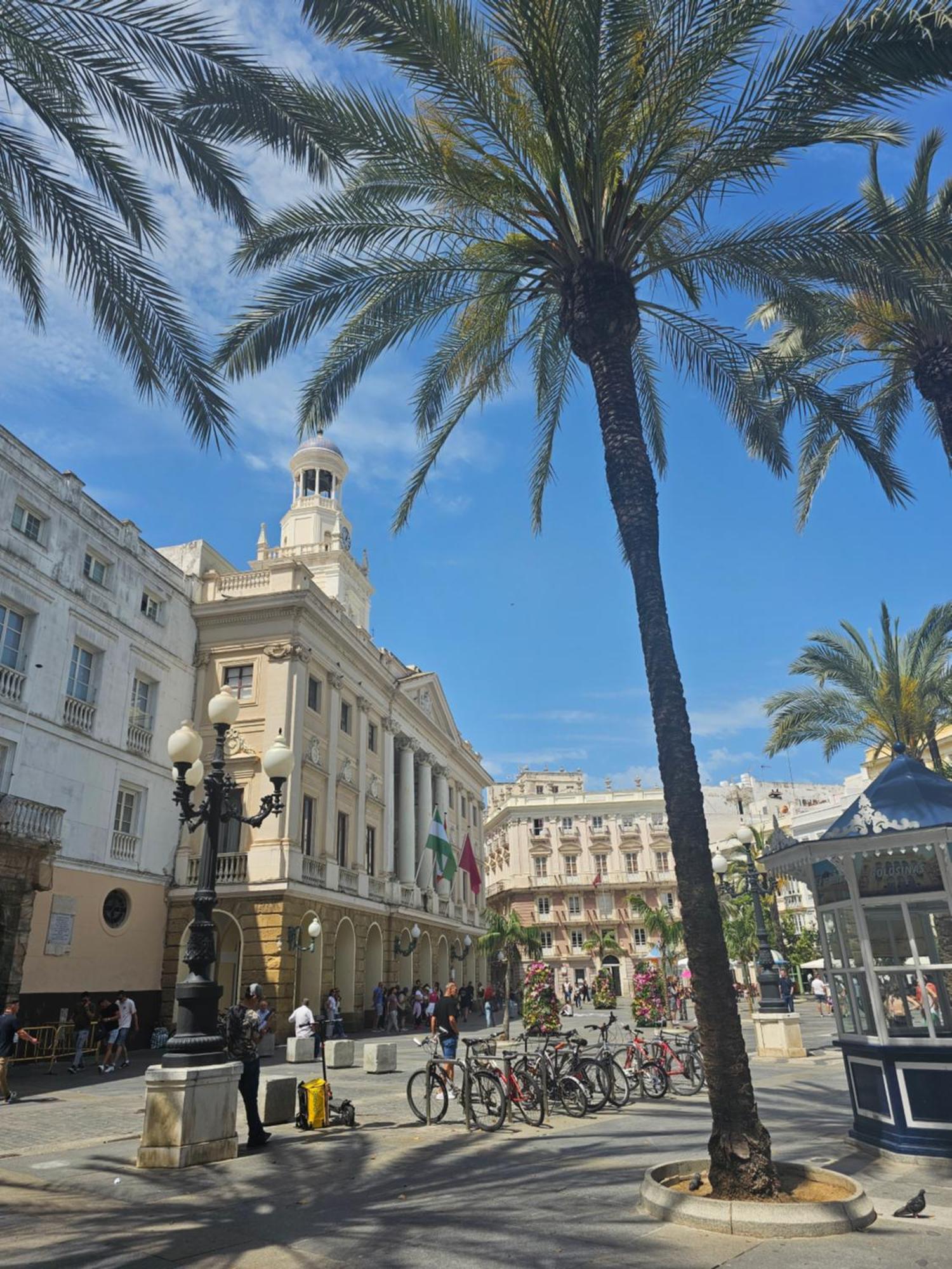 Apartamentos Plaza Santo Domingo Καντίζ Εξωτερικό φωτογραφία